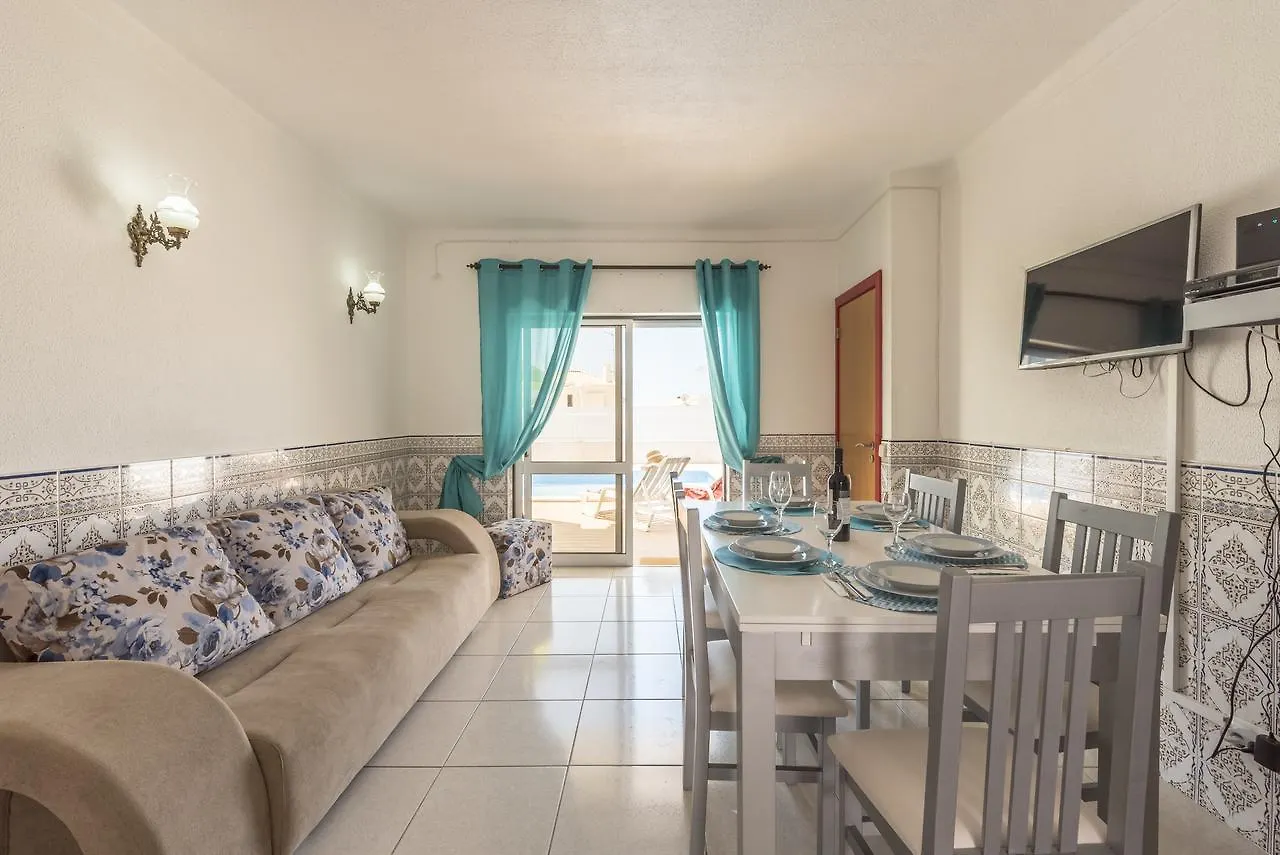 Villa Mar With Private Pool Albufeira