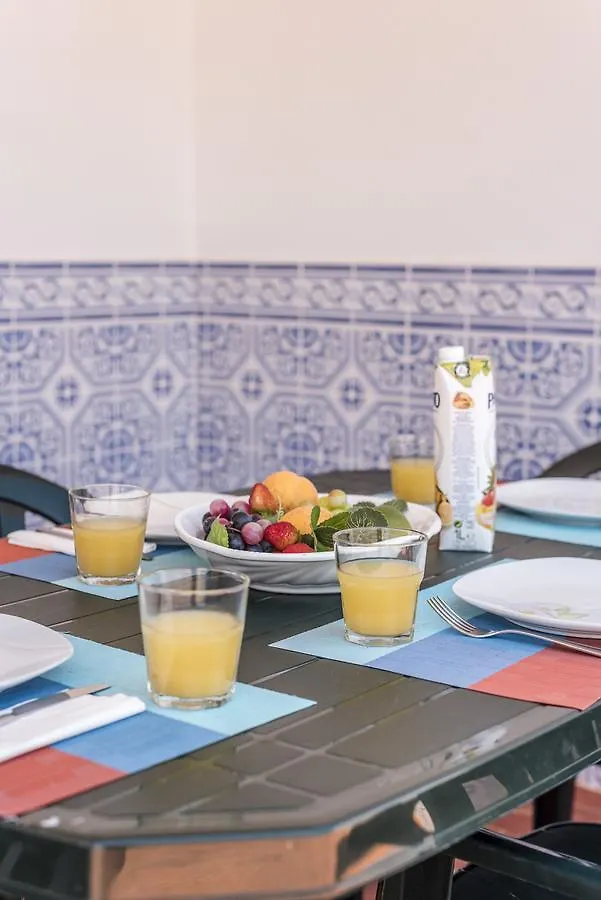 Villa Mar With Private Pool Albufeira