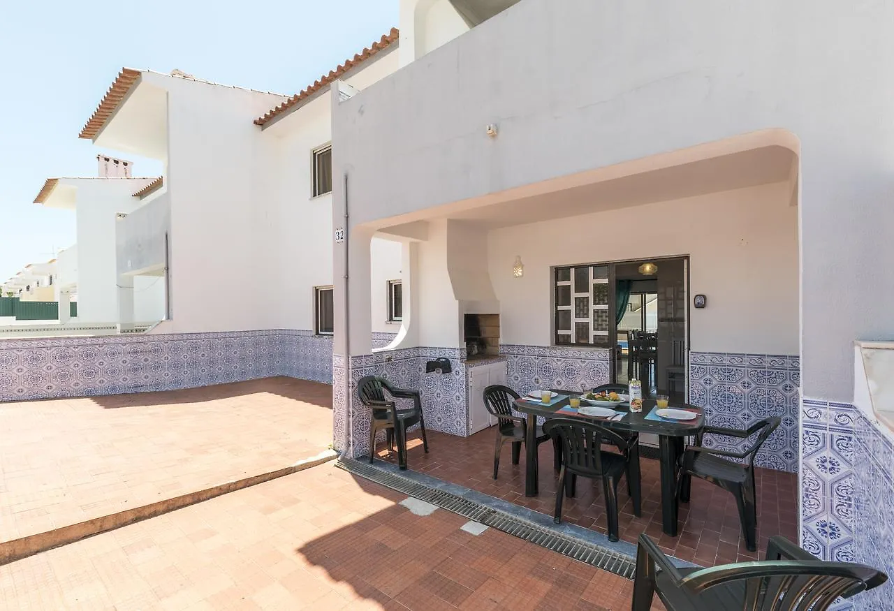 Villa Mar With Private Pool Albufeira