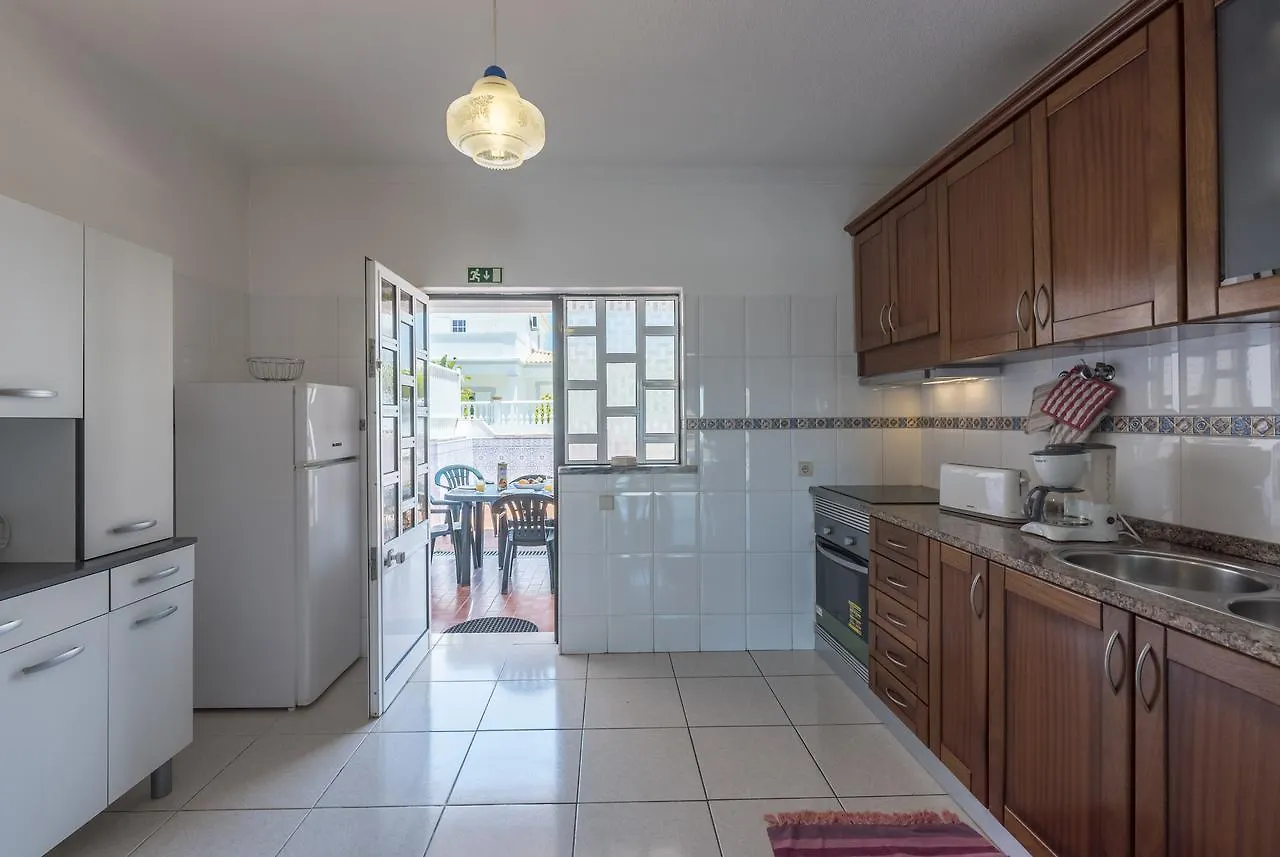 Villa Mar With Private Pool Albufeira
